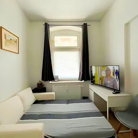 Apartment Cozy 2-bedroom With Kitchen
